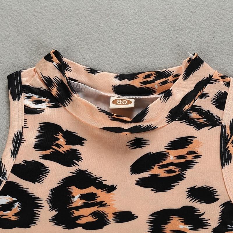 Conjunto Shorts Clochard + Cropped Leopardo - Tamanhos de 6 meses a 3 anos